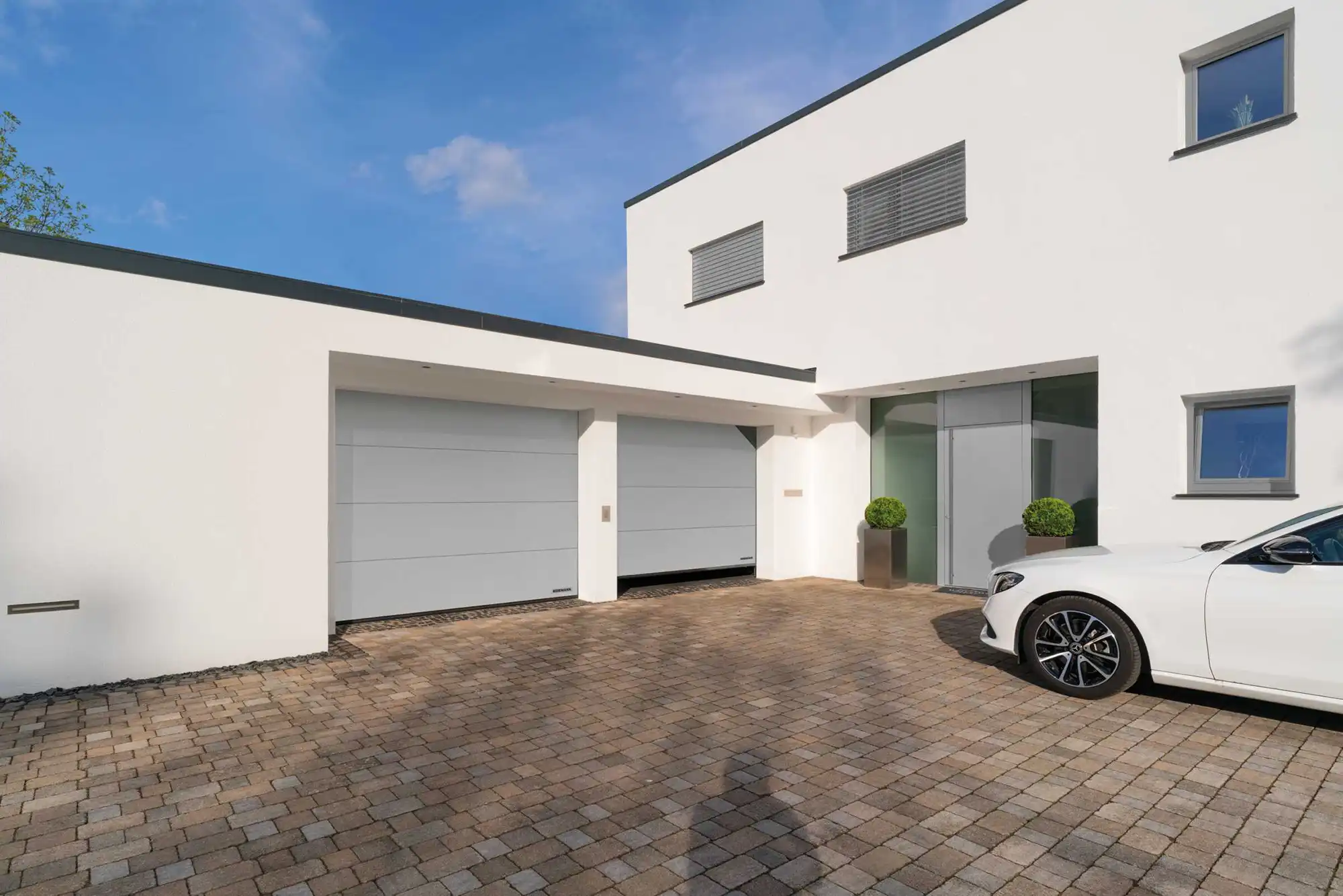 Garagen-Sektionaltore K_KLE5571